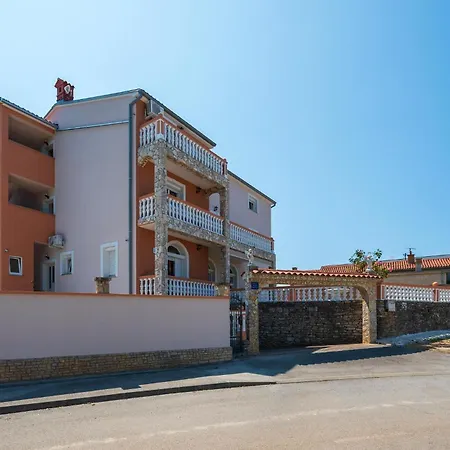 Stunning In With Wifi * 풀라