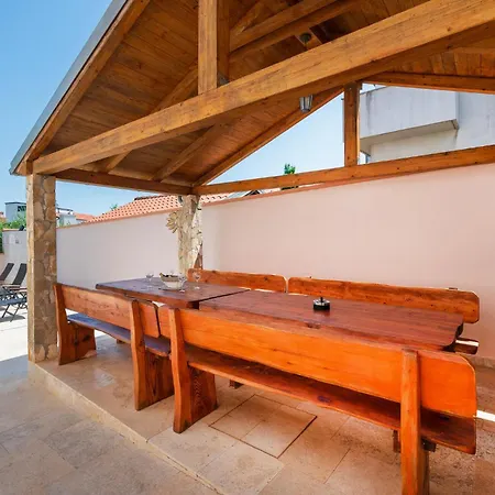 Stunning In With Wifi *