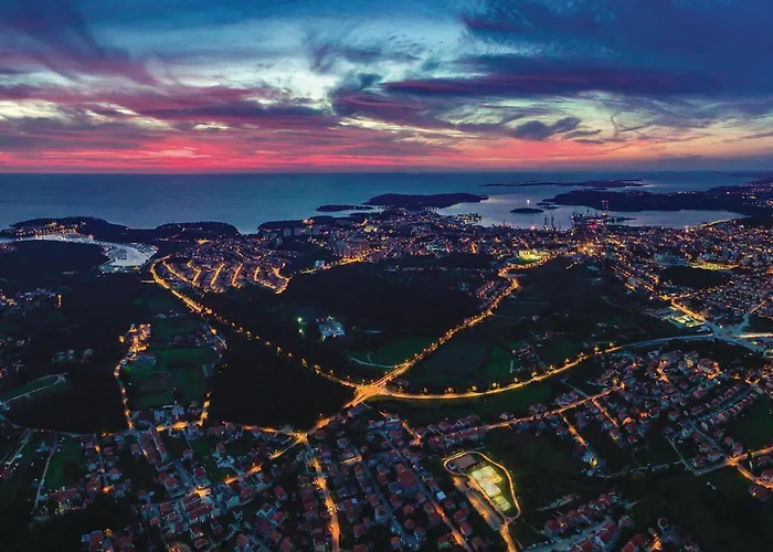 Stunning In With Wifi * Pula