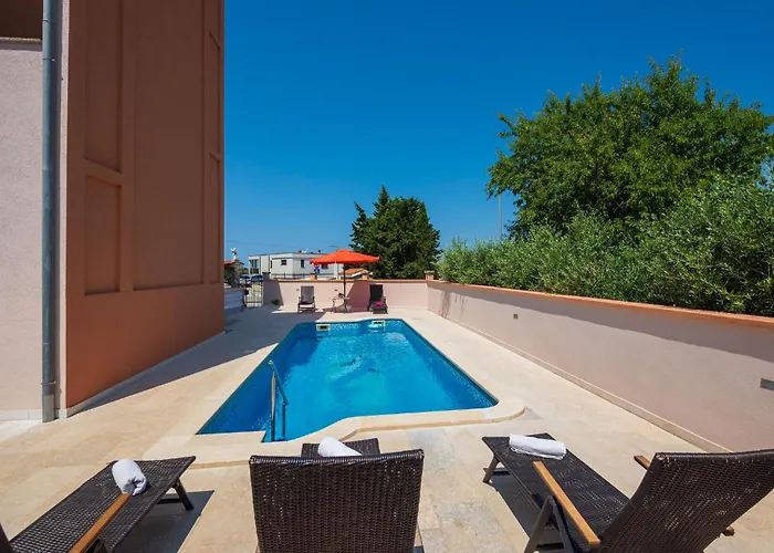 Stunning In With Wifi Apartment *