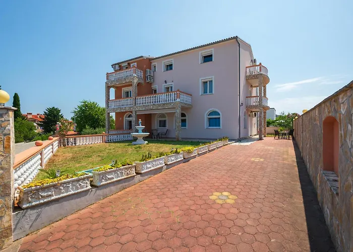 Apartment Stunning In With Wifi